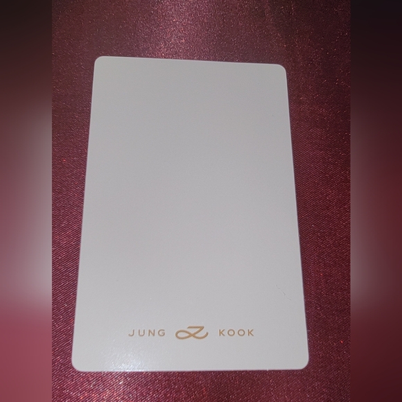JEON JUNGKOOK Golden Official Photocard PC (Solid ver) - Picture 2 of 2